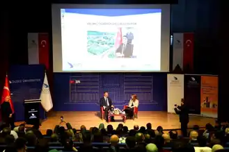 Düzce Valisi Aslan, Üniversite Öğrencileriyle Buluştu