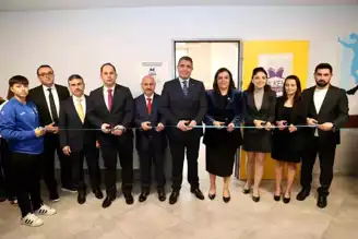 Yeni Kütüphane Deprem Anısına Açıldı