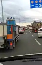 Düzce'de Ambulansa Fermuar Sistemi İle Yol Verildi