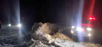 Fırtınada Mahsur Kalanlar Kurtarıldı