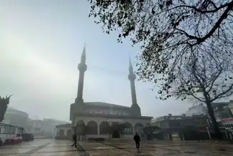 Düzce'de Sis, Anadolu Otoyolu'nda Trafiği Etkiliyor