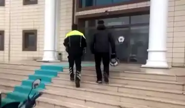 Düzce'de Tehlikeli Motosiklet Sürücüsü Cezalandırıldı