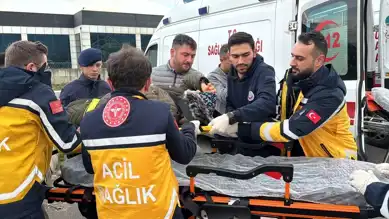 Düzce'de Trafik Kazası: 2 Yaralı