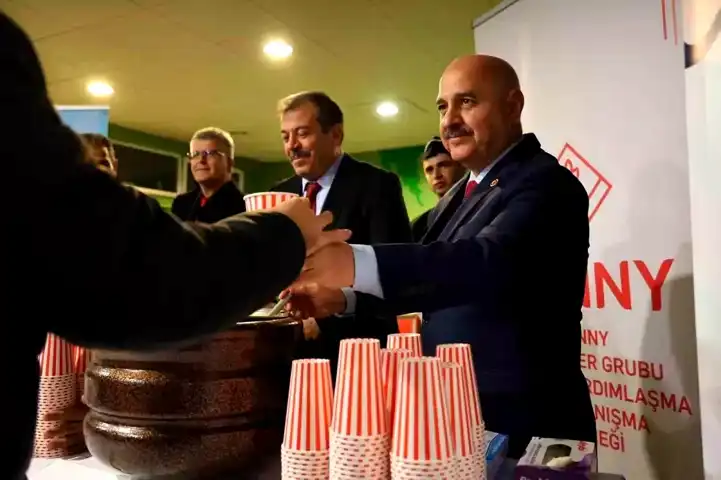 Düzce Üniversitesi Öğrencilerine Sınavlarda Çorba İkramı