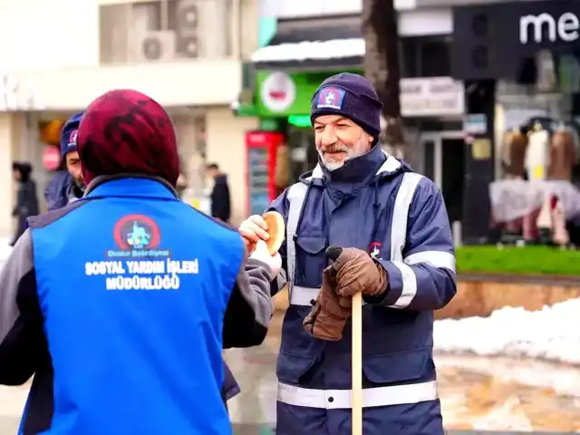 Düzce Karla Mücadele Ekiplerine Moral Ziyareti