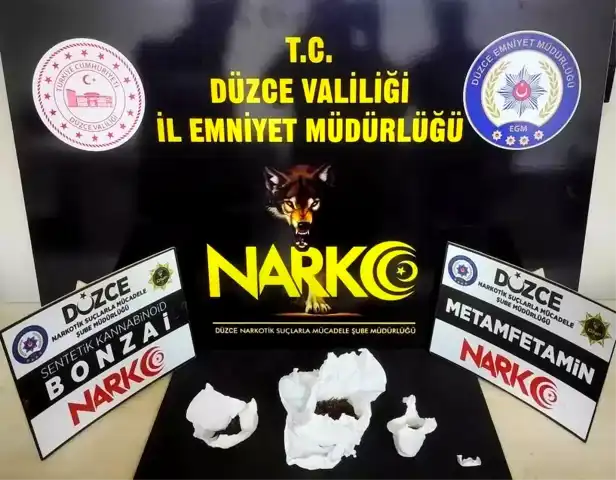 Düzce'de 5 Gözaltı, 63 Kişiye Uyuşturucu Operasyonu