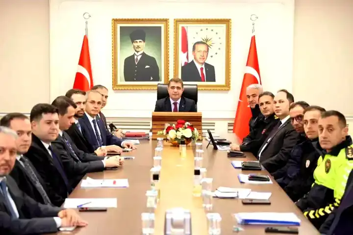 Düzce'de Yılbaşı Güvenliği Toplantısı