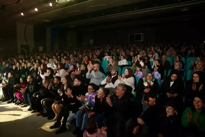 Öğretmenlerden Muhteşem Konser!
